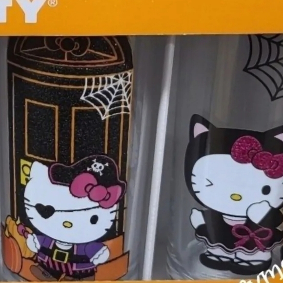 4pc Sanrio HELLO KITTY Sparkly HALLOWEEN Drink Glass Set New - Picture 4 of 5